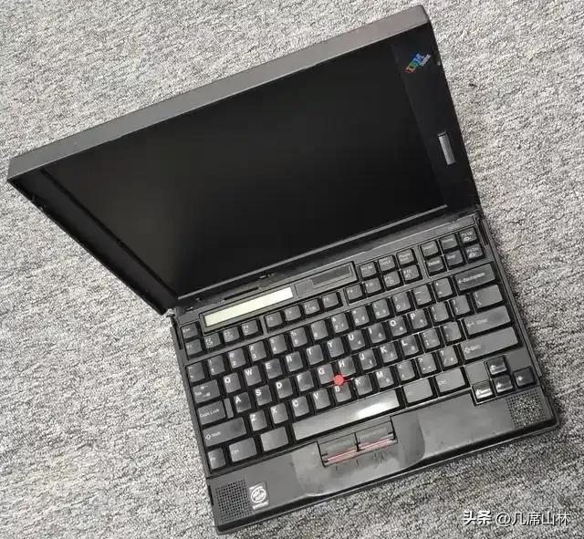 ThinkPad 701C蝴蝶机_ibm笔记本哪个系列好_IBM ThinkPad 550BJ