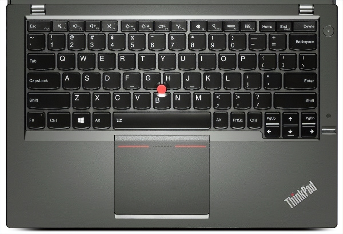 ThinkPad X240 经典商务笔记本 巧克力键盘 12.5英寸IPS屏_ThinkPad X1 Carbon 2019 4K屏幕 商用轻薄笔记本 碳纤维材质_ibm笔记本哪个系列好
