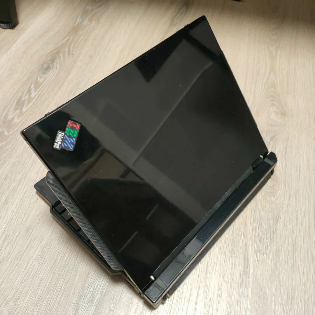 ThinkPad 700C 诞生史_ibm旧笔记本电脑多少钱_ThinkPad 纪念机型盘点