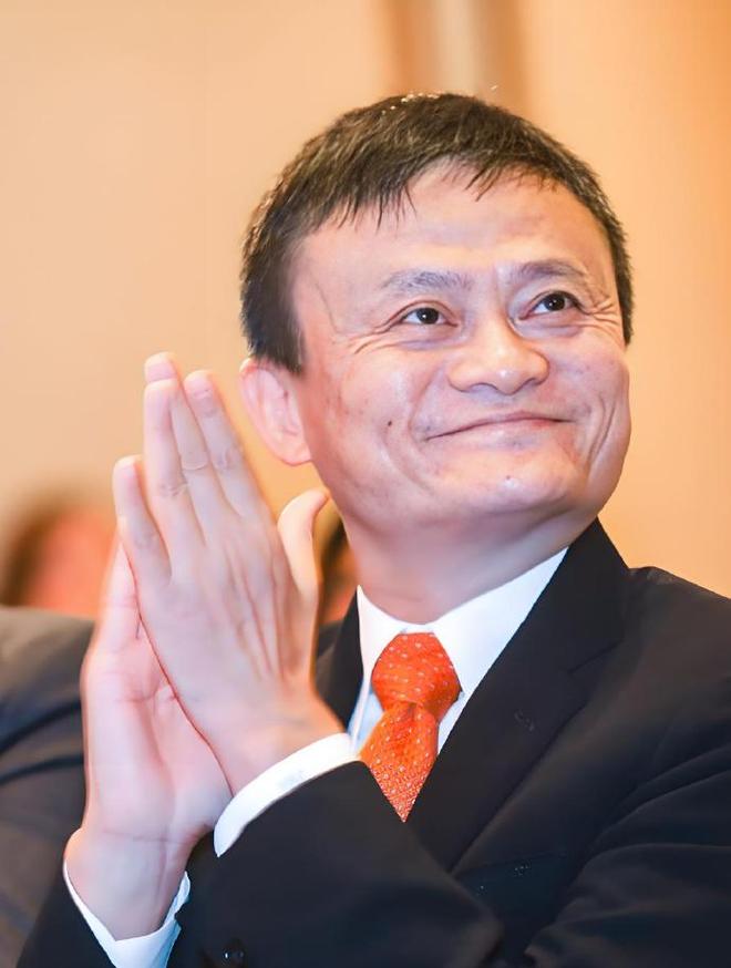 马云创业经历_马云说未来赚钱_马云被骂骗子到成功